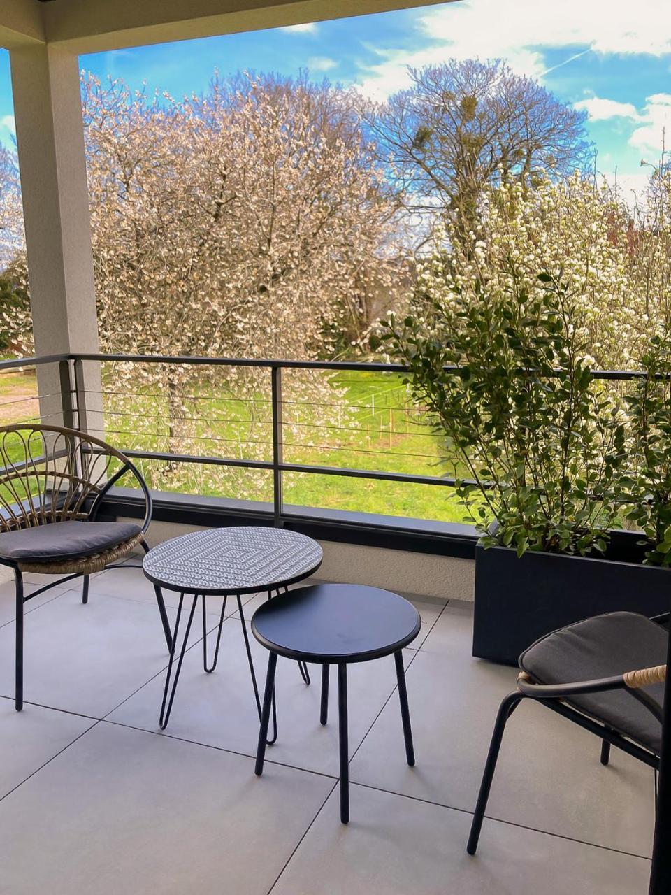 Appartements Guesthouse1 Et Guesthouse2 Sword Beach Colleville-Montgomery Luaran gambar
